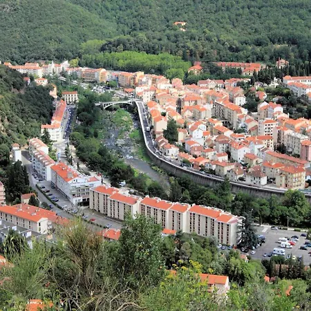 Cosy Avec Balcon Et Parking, à 50m Des Thermes D'amélie-les-bains - Fr-1-703-136 Apartamento *